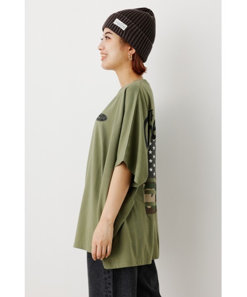 RODEO CROWNS WIDE BOWL(ロデオクラウンズワイドボウル)の「パターンUSフラッグTシャツ(Tシャツ/カットソー・レディース・オフホワイト/ブラック/ライトカーキ/ネイビー・FREE)」の8枚目の写真