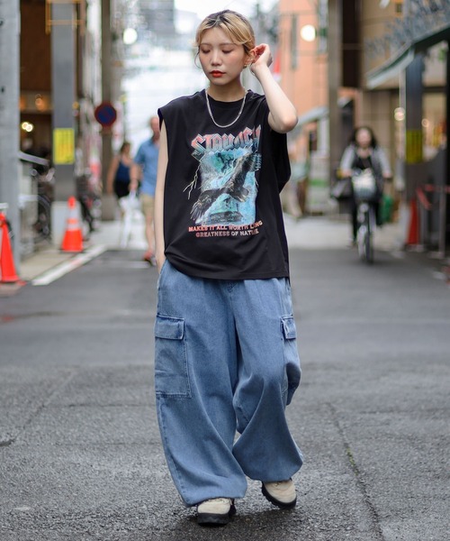 SPINNS(スピンズ)の「【SPINNS】ノースリーブTシャツ ビンテージデザインロゴ EAGLE(タンクトップ・メンズ・ブラック/チャコール・ONESIZE)」の21枚目の写真