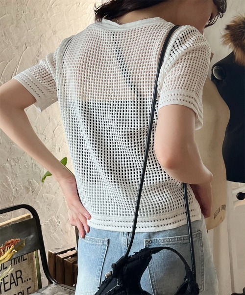Rejoule(リジュール)の「メッシュ透かし編み半袖プルオーバー(Tシャツ/カットソー・レディース・ホワイト/ブラウン/ブラック・FREE)」の19枚目の写真