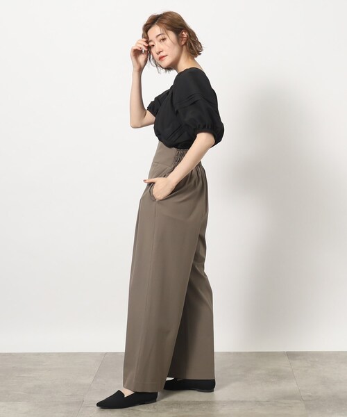 grove（グローブ）の「◆袖コンシャスなボリュームスリーブが旬顔なブラウス（シャツ/ブラウス・レディース・ブラック/オフホワイト/ブルー・02/03/01/04/05）」の6枚目の写真