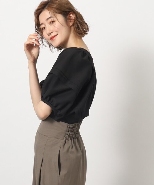 grove（グローブ）の「◆袖コンシャスなボリュームスリーブが旬顔なブラウス（シャツ/ブラウス・レディース・ブラック/オフホワイト/ブルー・02/03/01/04/05）」の9枚目の写真