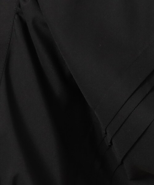 grove（グローブ）の「◆袖コンシャスなボリュームスリーブが旬顔なブラウス（シャツ/ブラウス・レディース・ブラック/オフホワイト/ブルー・02/03/01/04/05）」の11枚目の写真