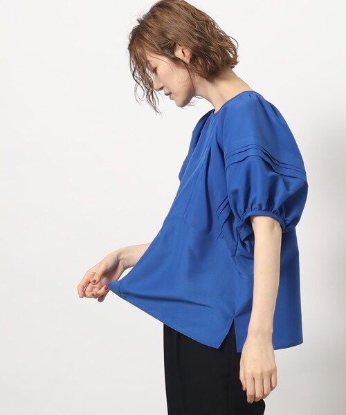grove（グローブ）の「◆袖コンシャスなボリュームスリーブが旬顔なブラウス（シャツ/ブラウス・レディース・ブラック/オフホワイト/ブルー・02/03/01/04/05）」の16枚目の写真