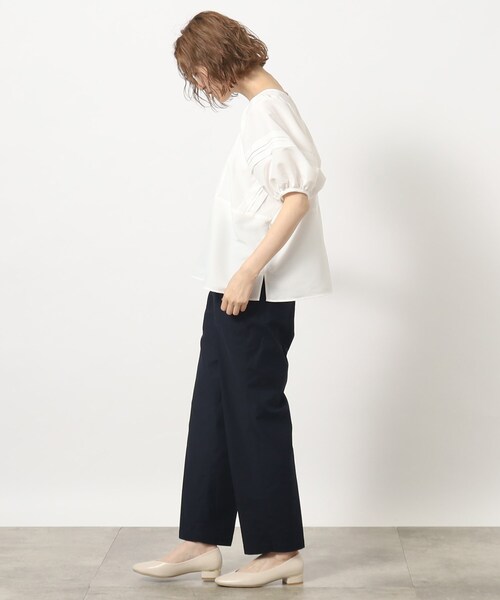 grove（グローブ）の「◆袖コンシャスなボリュームスリーブが旬顔なブラウス（シャツ/ブラウス・レディース・ブラック/オフホワイト/ブルー・02/03/01/04/05）」の20枚目の写真