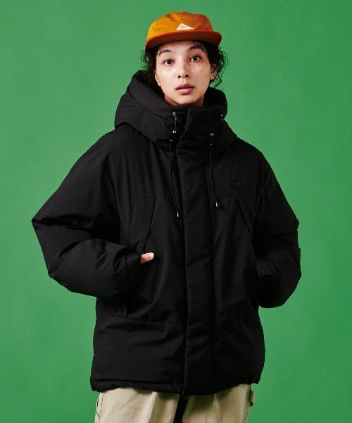 KELTY(ケルティ)の「【EC限定】PADDING JACKET/中綿ジャケット(ダウンジャケット/コート・レディース・ベージュ/ブラック・M/L)」の5枚目の写真