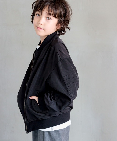 GLOBAL WORK（グローバルワーク）の「撥水ボリュームMA-1/907719（MA-1・キッズ・ベージュ/ブラック/カーキ・110cm/120cm/130cm/140cm/150cm/160cm/100cm）」の9枚目の写真