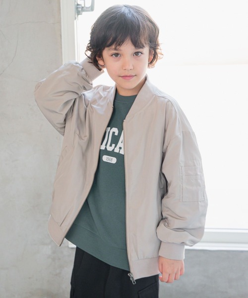 GLOBAL WORK（グローバルワーク）の「撥水ボリュームMA-1/907719（MA-1・キッズ・ベージュ/ブラック/カーキ・110cm/120cm/130cm/140cm/150cm/160cm/100cm）」の14枚目の写真