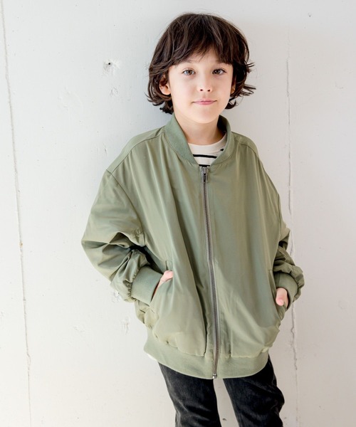 GLOBAL WORK（グローバルワーク）の「撥水ボリュームMA-1/907719（MA-1・キッズ・ベージュ/ブラック/カーキ・110cm/120cm/130cm/140cm/150cm/160cm/100cm）」の21枚目の写真