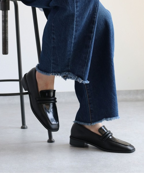 cepo（セポ）の「エナメルトップローファー（ローファー・レディース・ブラック/ベージュ・M/L）」の3枚目の写真