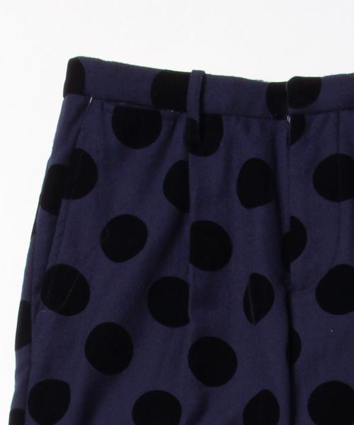 BEAMS BOY（ビームスボーイ）の「BEAMS BOY / フロッキープリント DOT スラックス（スラックス・レディース・ブラック/ネイビー・0/1）」の10枚目の写真