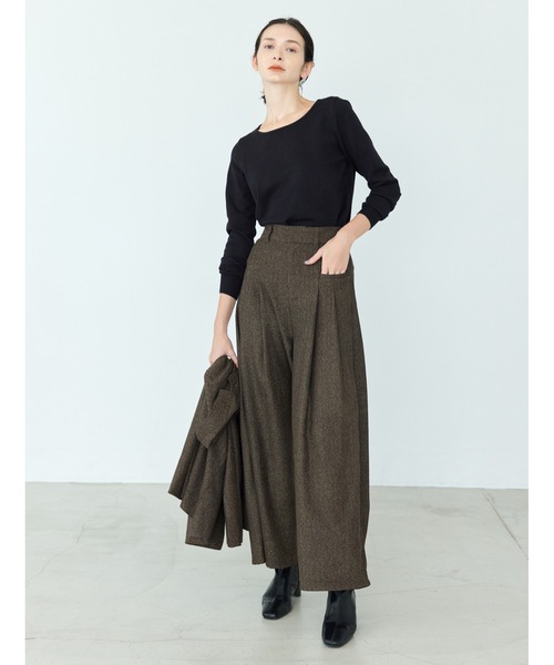 CEDNIE（セドニー）の「ヘリンボーンハイウエストタックパンツ（その他パンツ・レディース・ブラウン・S/M）」の2枚目の写真