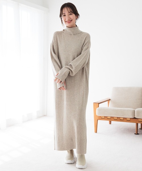 LEPSIM(レプシィム)の「7ゲージタートルロングワンピース 976991(ワンピース・レディース・ブラック/ベージュ/グレー・FREE)」の2枚目の写真