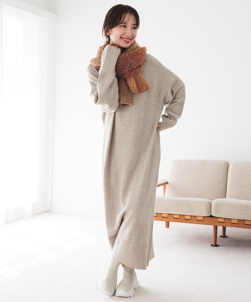 LEPSIM(レプシィム)の「7ゲージタートルロングワンピース 976991(ワンピース・レディース・ブラック/ベージュ/グレー・FREE)」の12枚目の写真