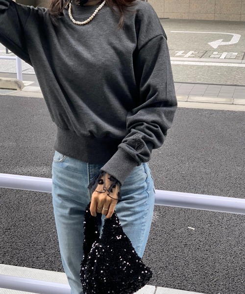 E&C closet…（イーアンドシークローゼット）の「袖刺繍ジャストスエット（スウェット・レディース・ダークグレー/ライトグレー・FREE）」の9枚目の写真