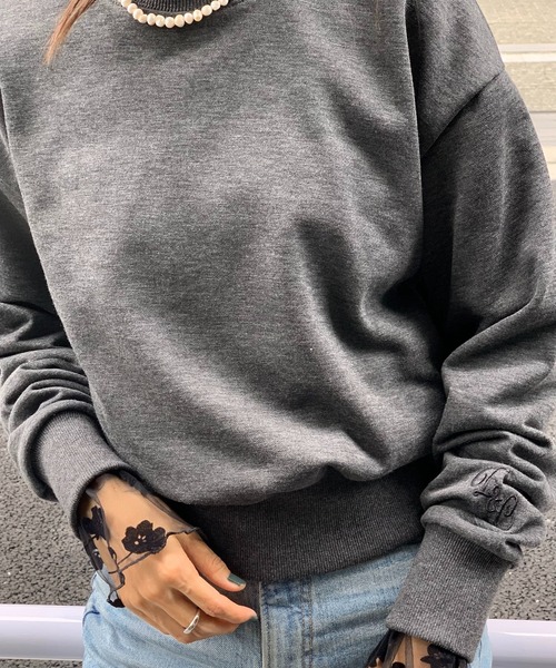 E&C closet…（イーアンドシークローゼット）の「袖刺繍ジャストスエット（スウェット・レディース・ダークグレー/ライトグレー・FREE）」の5枚目の写真