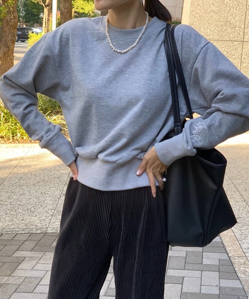E&C closet…（イーアンドシークローゼット）の「袖刺繍ジャストスエット（スウェット・レディース・ダークグレー/ライトグレー・FREE）」の19枚目の写真