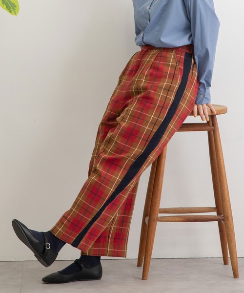 POU DOU DOU(プードゥドゥ)の「タータンチェックサイドラインパンツ(その他パンツ・レディース・ブラウン/ダークグレー・3)」の14枚目の写真