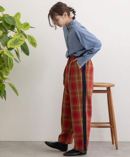 POU DOU DOU(プードゥドゥ)の「タータンチェックサイドラインパンツ(その他パンツ・レディース・ブラウン/ダークグレー・3)」の18枚目の写真
