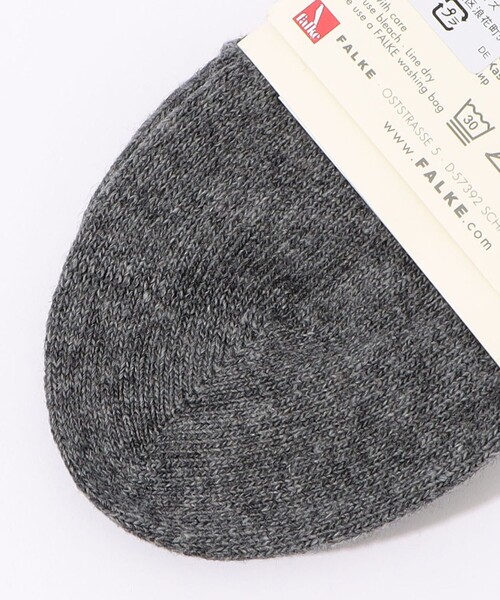 FALKE(ファルケ)の「FALKE COSY WOOL ソックス(ソックス/靴下・レディース・ホワイト/チャコールグレー/ブラック・FREE)」の5枚目の写真