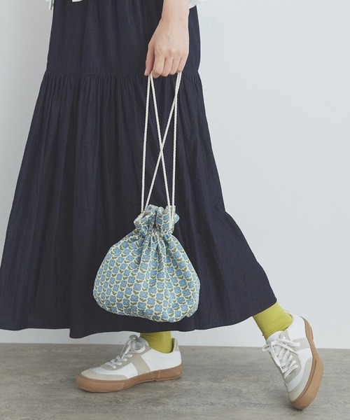 bulle de savon(ビュルデサボン)の「別注 4つ花ジャガード ポシェット(ハンドバッグ・レディース・ブルー/ネイビー・FREE)」の5枚目の写真