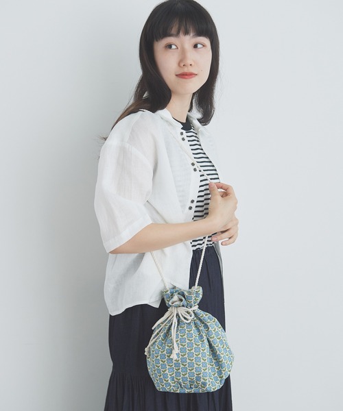 bulle de savon(ビュルデサボン)の「別注 4つ花ジャガード ポシェット(ハンドバッグ・レディース・ブルー/ネイビー・FREE)」の6枚目の写真