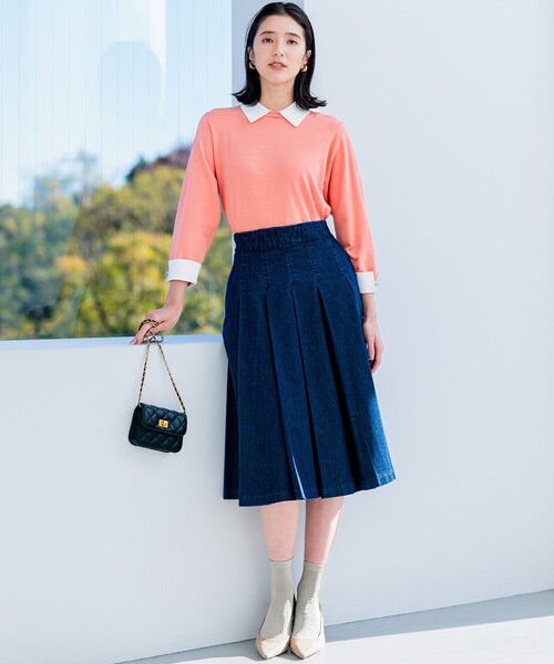 組曲(クミキョク)の「ライトデニム プリーツスカート(デニムスカート・レディース・ネイビー系・3/2/1)」の2枚目の写真