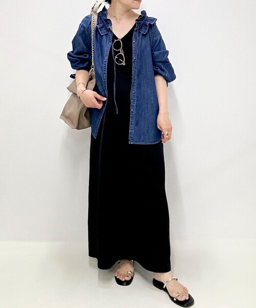 Rie Miller（リエミラー）の「フリルギャザーデニムブラウス（シャツ/ブラウス・レディース・インディゴブルー・FREE）」の10枚目の写真