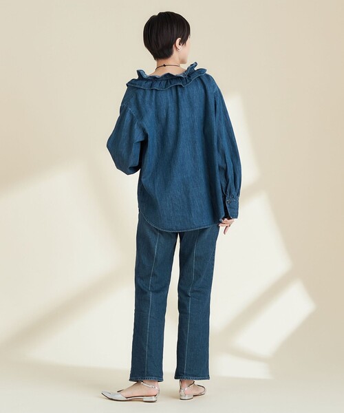 【美品】Rie Miller フリルギャザーデニムブラウス Rie Miller（リエミラー）の「フリルギャザーデニムブラウス