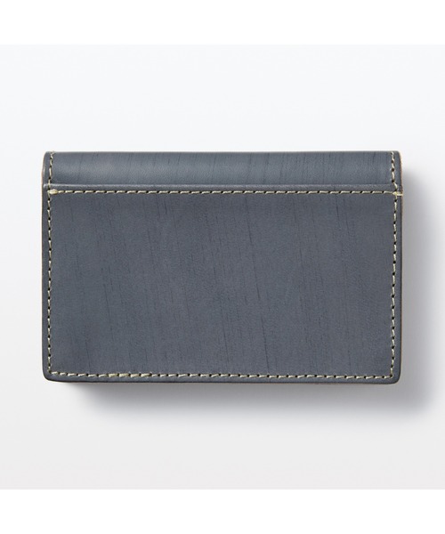 無印良品（ムジルシリョウヒン）の「手塗りヌメ革　名刺入れ　タテ７．３×ヨコ１０．８×マチ１．７ｃｍ（名刺入れ・メンズ・グリーン/レッド/ブルー・FREE）」の10枚目の写真