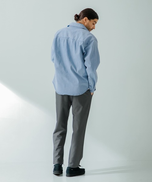 URBAN RESEARCH Sonny Label(アーバンリサーチサニーレーベル)の「ストレッチデニムレギュラーシャツ(シャツ/ブラウス・メンズ・インディゴブルー/ライトインディゴブルー・LARGE/MEDIUM)」の12枚目の写真