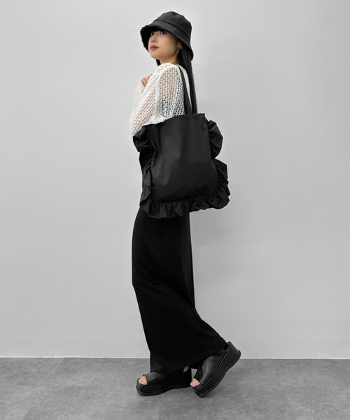 美品 ラドロー レザー クレープ シボ革 フリル リボン ジップ