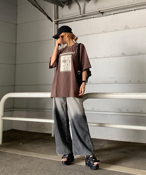 non-hedge(ノンヘッジ)の「転写ビッグ半袖Tシャツ(Tシャツ/カットソー・レディース・ブラウン/ベージュ/オフホワイト/チャコールグレー/ブラック・FREE)」の6枚目の写真