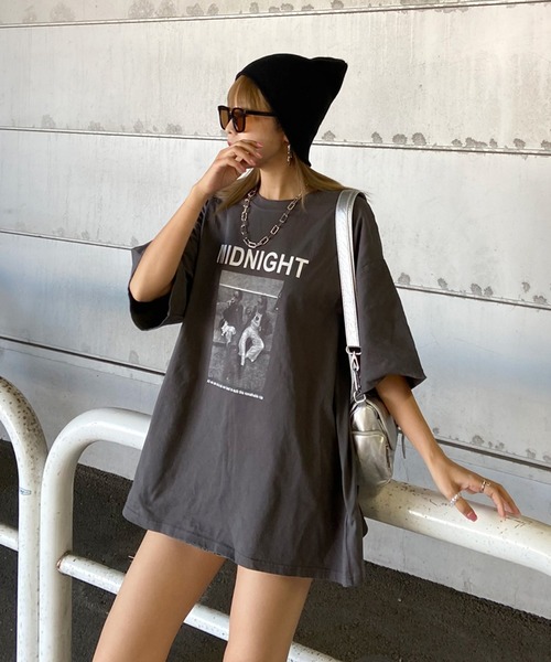 non-hedge(ノンヘッジ)の「転写ビッグ半袖Tシャツ(Tシャツ/カットソー・レディース・ブラウン/ベージュ/オフホワイト/チャコールグレー/ブラック・FREE)」の9枚目の写真