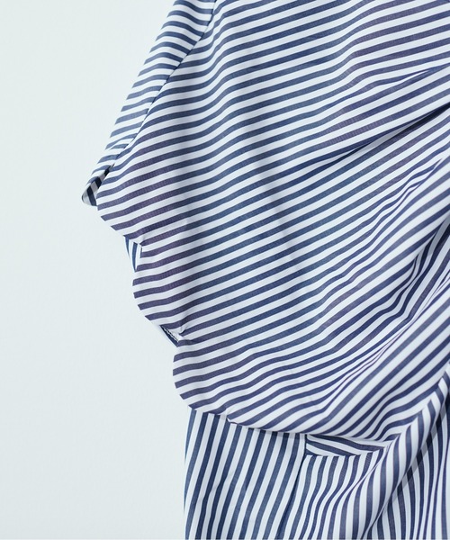 natural couture（ナチュラルクチュール）の「【WEB限定】ねじり＆スカラップドット柄ブラウス（シャツ/ブラウス・レディース・オフホワイト/グレイッシュベージュ/ラベンダー/ネイビー/その他1/その他2/その他3・FREE）」の8枚目の写真