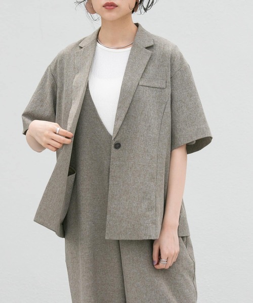 KBF（ケイビーエフ）の「『UR TECH DRYLUXE』バックスリットジャケット（その他アウター・レディース・ベージュ系その他/グレー・ONE）」の6枚目の写真