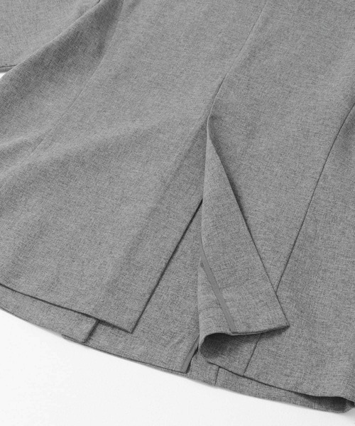 KBF（ケイビーエフ）の「『UR TECH DRYLUXE』バックスリットジャケット（その他アウター・レディース・ベージュ系その他/グレー・ONE）」の3枚目の写真