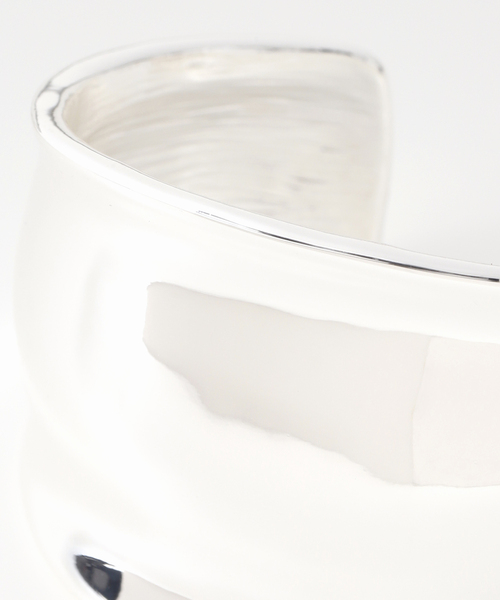 SLOBE IENA（スローブイエナ）の「《追加》 CLANATE/クランテ シルバーワイドバングル SI‐B‐001（バングル/リストバンド・レディース・シルバー・FREE）」の4枚目の写真