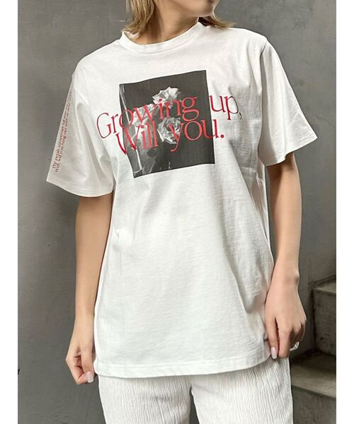 MURUA(ムルーア)の「オーガビッツフォトTシャツ(Tシャツ/カットソー・レディース・ホワイト/ブラック・FREE)」の2枚目の写真