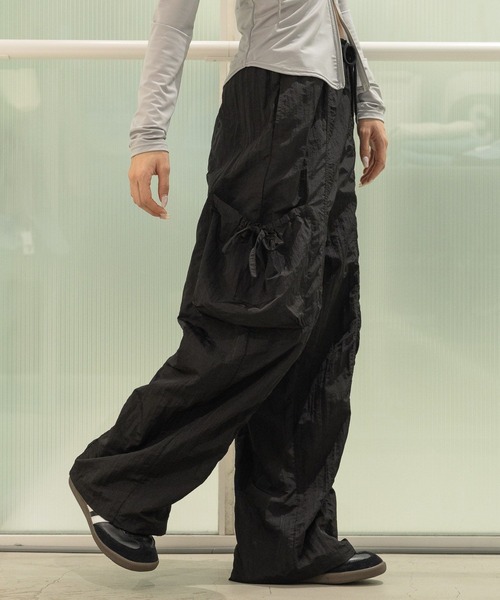 3.3 Field Trip （3.3フィールドトリップ）の「3.3 Field Trip／ナイロンカーゴパンツ（カーゴパンツ・レディース・カーキ/ピンク/ブラック・FREE）」の12枚目の写真