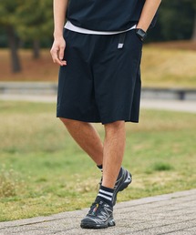 ビッグシルエット」に該当するパンツ（ハーフ・ひざ丈）ファッション