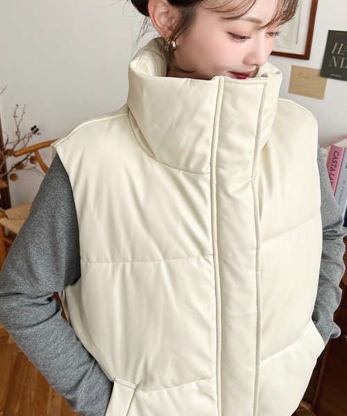 セール】フェイクソフトレザースタンドカラーファイバーダウンベスト