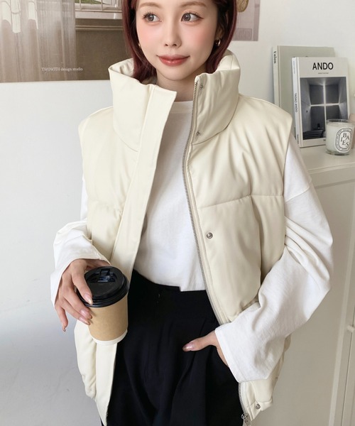 セール】フェイクソフトレザースタンドカラーファイバーダウンベスト