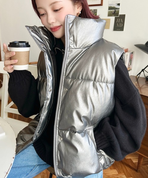 セール】フェイクソフトレザースタンドカラーファイバーダウンベスト