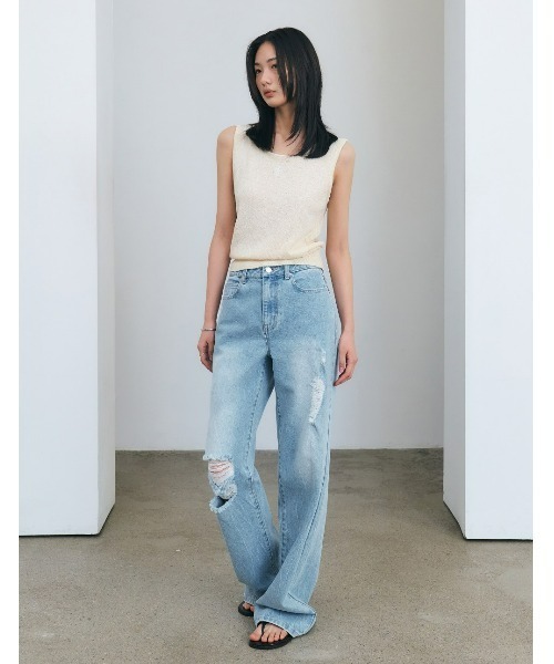 CITYBREEZE(シティブリーズ)の「BUCKLE SYMBOL LOGO SLEEVELESS TOP(Tシャツ/カットソー・レディース・ブラック/クリーム/ネイビー/ピンク/ホワイト・FREE)」の18枚目の写真