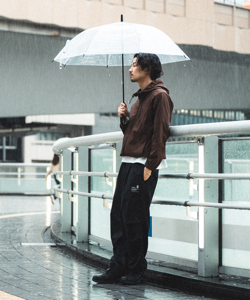 417 EDIFICE（フォーワンセブンエディフィス）の「”ワッシャーナイロン”イージーワイドパンツ（その他パンツ・メンズ・ブラック・MEDIUM/LARGE）」の2枚目の写真