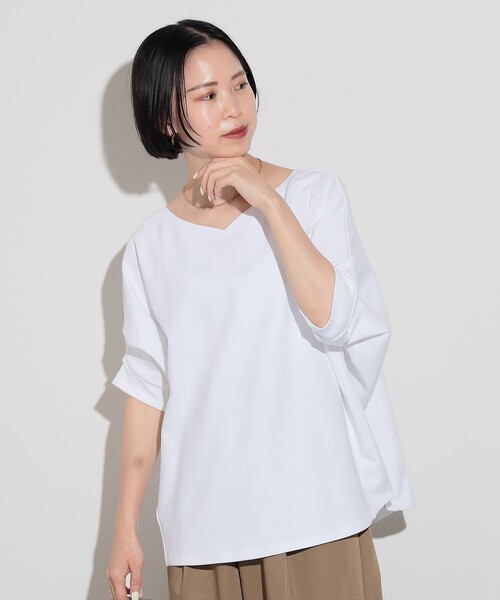 BEAMS HEART（ビームスハート）の「BEAMS HEART / ドレープ オーバー プルオーバー（Tシャツ/カットソー・レディース・ブラック/イエロー/オフホワイト・FREE）」の2枚目の写真