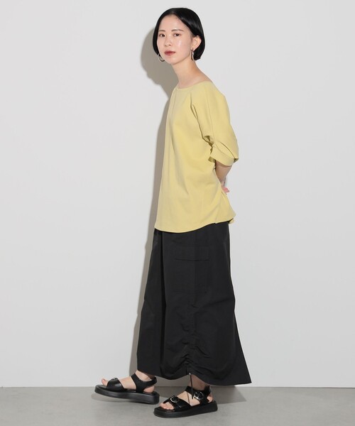 BEAMS HEART（ビームスハート）の「BEAMS HEART / ドレープ オーバー プルオーバー（Tシャツ/カットソー・レディース・ブラック/イエロー/オフホワイト・FREE）」の4枚目の写真