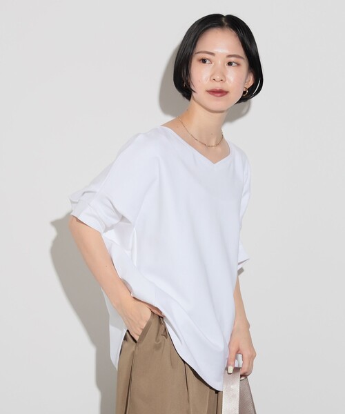 BEAMS HEART（ビームスハート）の「BEAMS HEART / ドレープ オーバー プルオーバー（Tシャツ/カットソー・レディース・ブラック/イエロー/オフホワイト・FREE）」の11枚目の写真