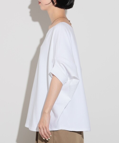 BEAMS HEART（ビームスハート）の「BEAMS HEART / ドレープ オーバー プルオーバー（Tシャツ/カットソー・レディース・ブラック/イエロー/オフホワイト・FREE）」の13枚目の写真