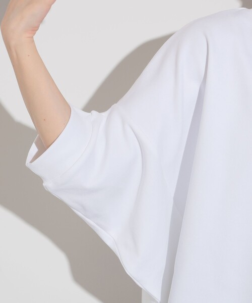 BEAMS HEART（ビームスハート）の「BEAMS HEART / ドレープ オーバー プルオーバー（Tシャツ/カットソー・レディース・ブラック/イエロー/オフホワイト・FREE）」の16枚目の写真